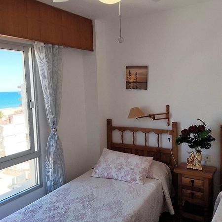 El Tiburon - Piso Con Espectaculares Vistas Al Mar - Solo Para Familias Ideal Para 4 Personas - Aire - Calefaccion - Ganador Award 2025, 2024, 2023, 2022 Playa de Gandia Exteriör bild
